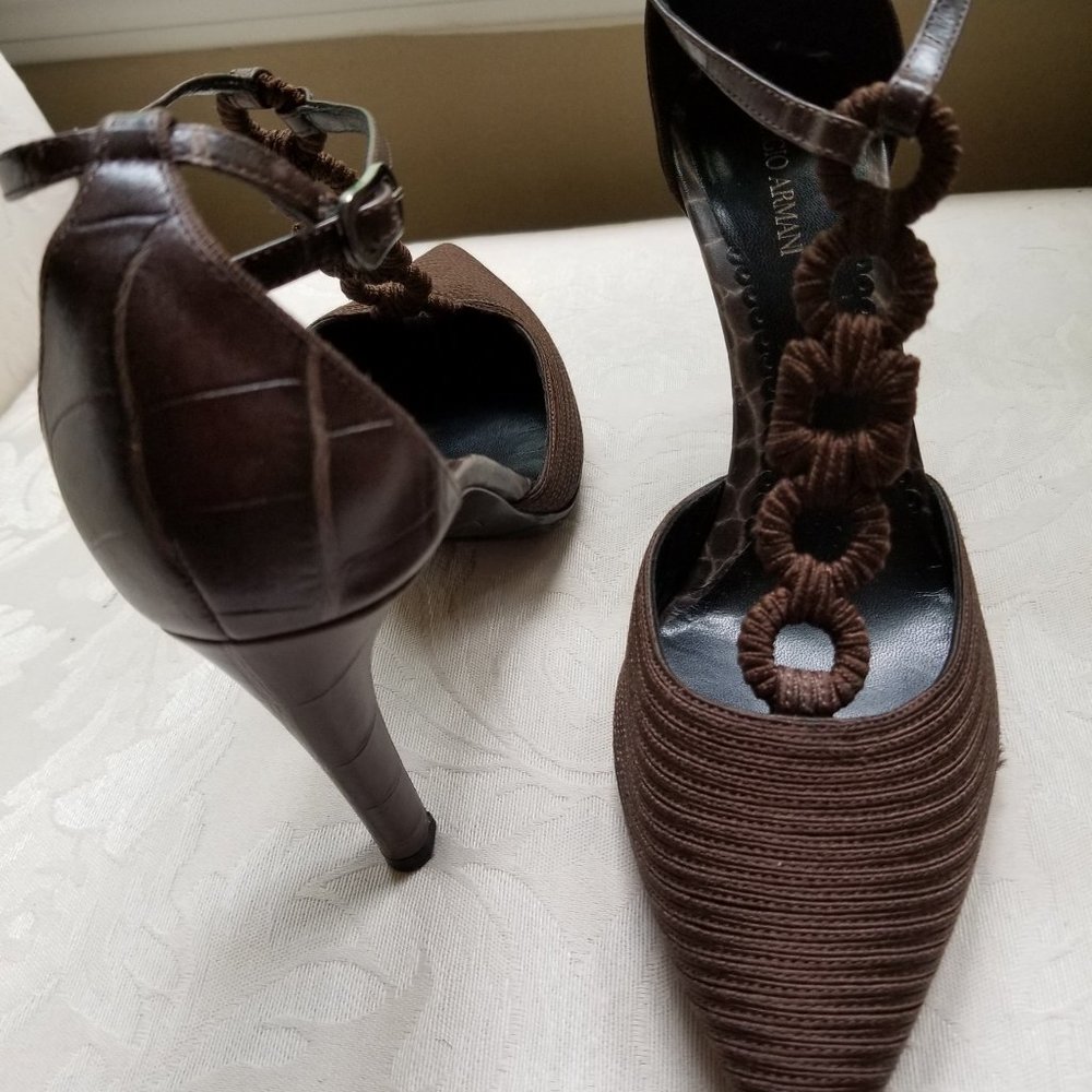 Giorgio Armani, Size 8, Brown